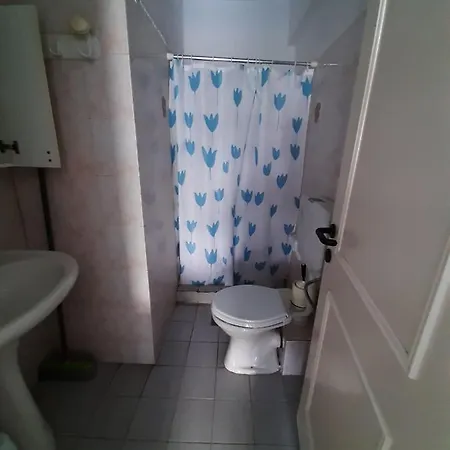 Petrakis & Apartment Hanioti
